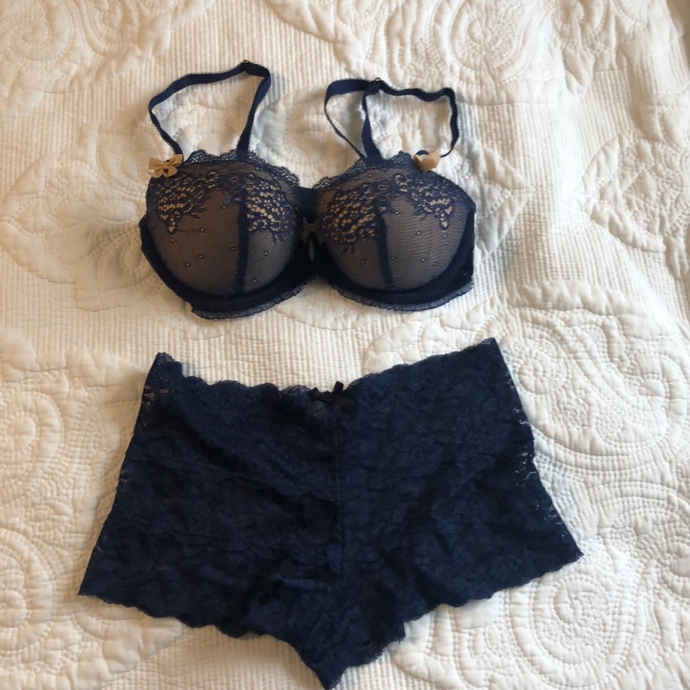 Aerie balconette bra and boy short